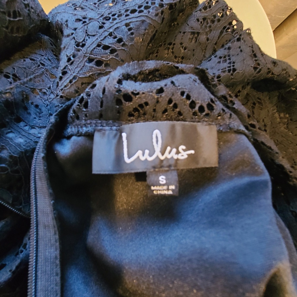 Lulus Black Floral Lace Long‎ Sleeve Cocktail Mini Dress Small LBD party witchy - Picture 5 of 5